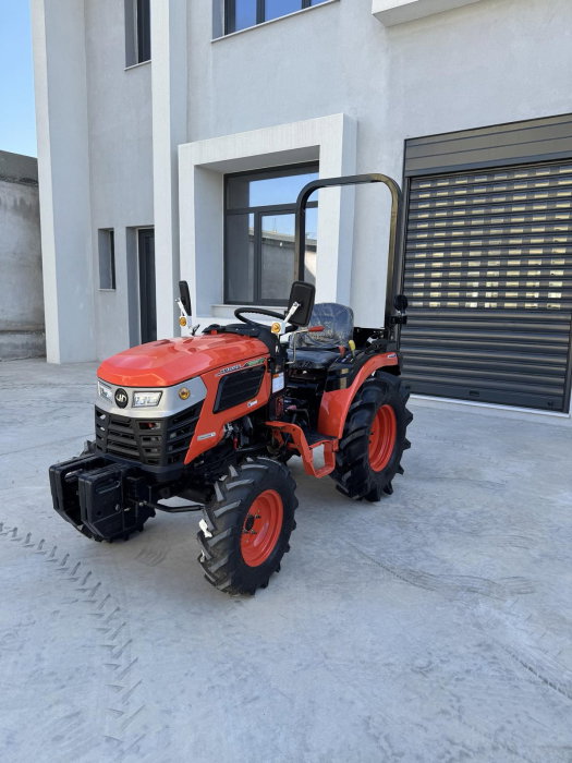 Tractor Hinomoto HM3025 – 25 CP, 3 cilindri, 4x4, PTO 540/1000 rpm, direcție hidrostatică [4]