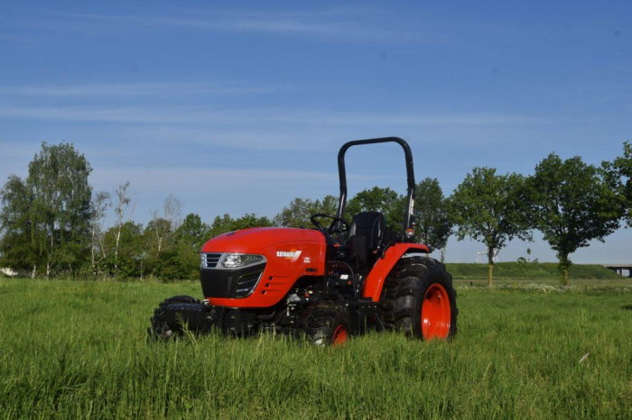 Shibaura SB62h – Tractor compact 60 CP, transmisie hidrostatică 3 game, PTO 540/750, headland management, greutăți frontale, 4×4, ROPS [3]