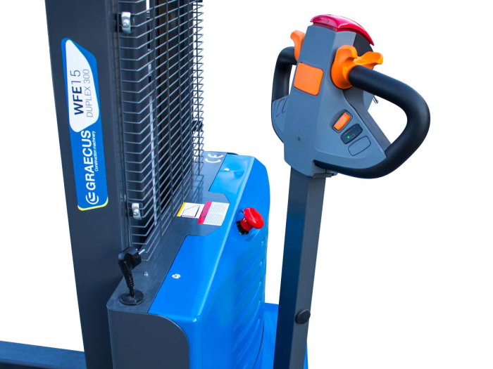 transpalet-electric-wfe15-1500kg-duplex-3000mm-pietonal [12]
