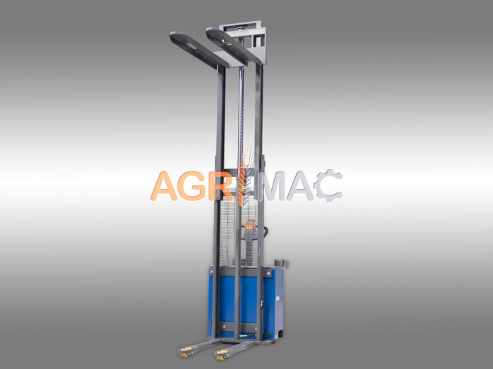 Transpalet electric SFE15 1.5T cu platformă operator și catarg Duplex 3200 mm [6]