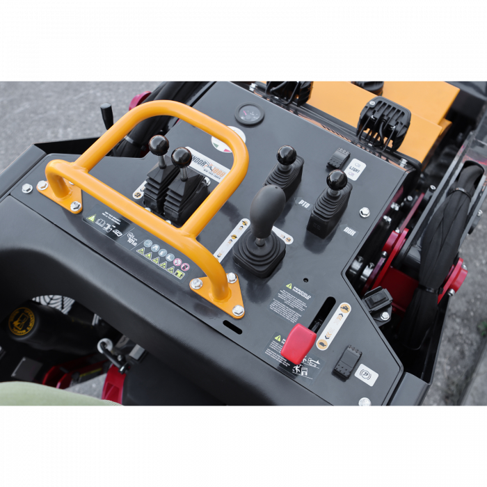 Minidumper Colmac Condor 1000 – motor Honda GX630, transmisie hidrostatică [3]