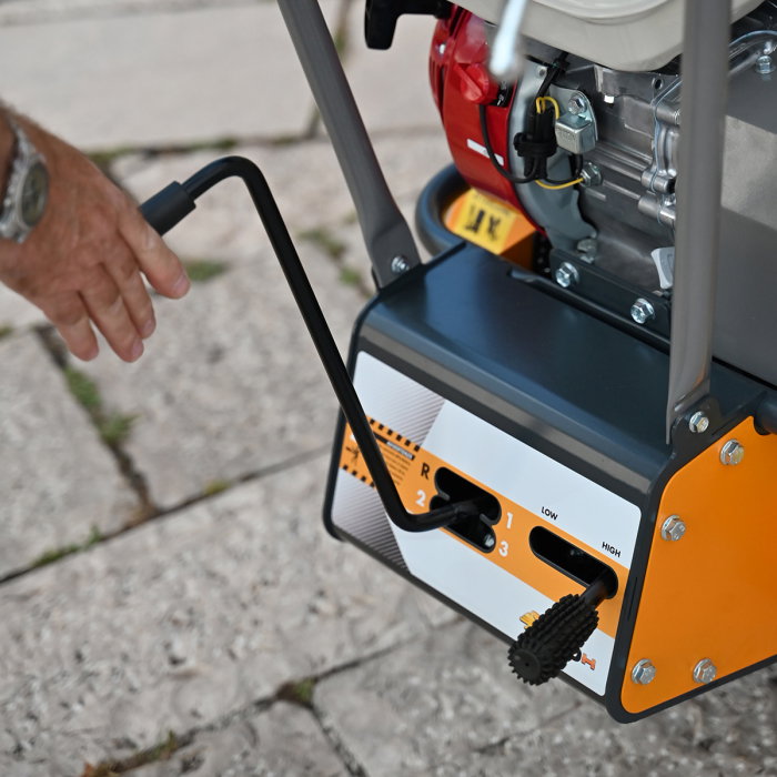 Dumper Colmac Tucano 550H – 500kg, motor Honda, basculare hidraulică [8]