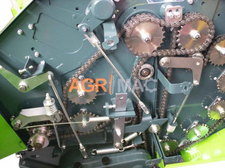 Presă de balotat ZEA PRESA 850 – 24-40 CP, baloți rotunzi, sistem hidraulic independent [11]