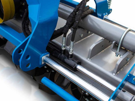 Freză profesională 1800 mm, transmisie 4 trepte [11]