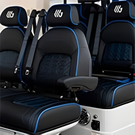 Vehicul electric 4 locuri, 5 kW, autonomie 80 km [5]