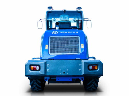 Mini încărcător frontal telescopic 60 CP, 2800 kg [7]