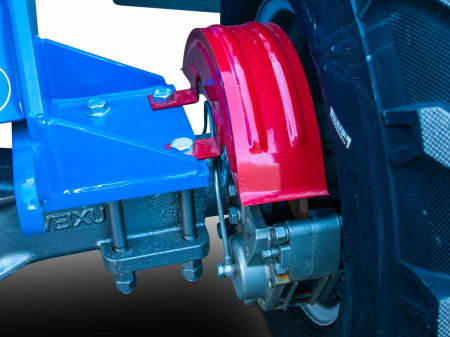 Mini încărcător frontal telescopic 60 CP, 2800 kg [21]