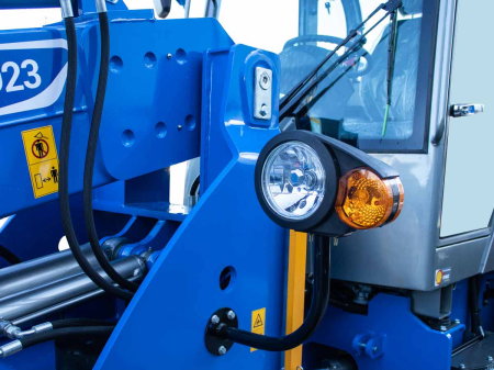 Mini încărcător frontal telescopic 75CP, 2300 kg [26]