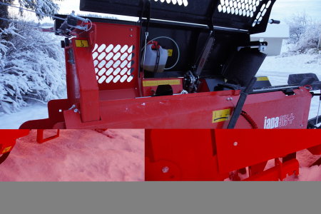 Linie de tăiere și despicare lemne electrică, Japa 315+ E, fabricată în Finlanda [9]