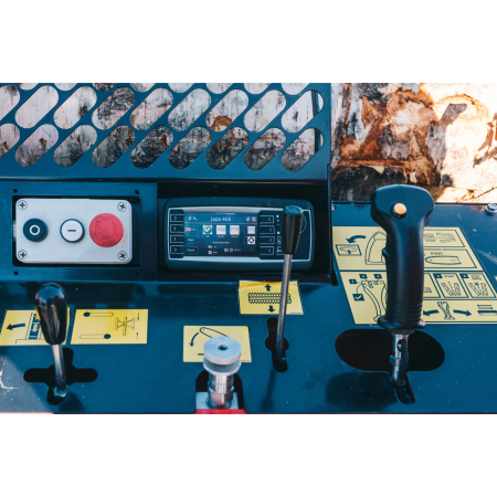 Japa 405 TR – Linie profesională la cardan tractor 10 kW pentru tăiere & despicare (12,5 tone), buștean 40 cm diametru [14]