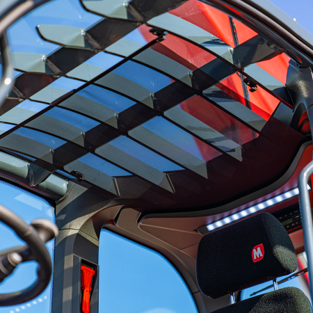 Magni RTH 6.22 – Încărcător Telescopic Tip Manitou, 22 m, 6T, Stabilizatori Foarfecă, Cabină High-Tech [10]