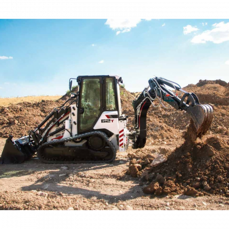 Buldoexcavator Hidromek HMK 62 T – 65 CP, 5 tone, motor Kubota, pe șenile [1]