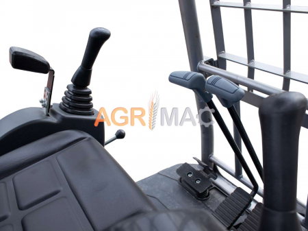 Mini Excavator cu Șenile Reglabile, 2 TONE, Motor Diesel KUBOTA D902 16 CP [17]