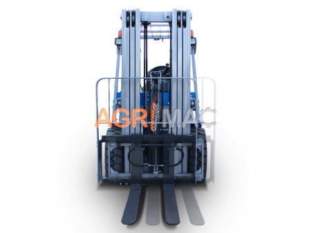 Motostivuitor diesel Clark 3.0T Xinchai Stage V cu catarg Triplex 4500 mm și furci 1220 mm [5]