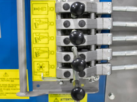 Tocător de Vegetație cu Braț Heavy-Duty BTK150 [28]