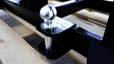 REMET R120 – tocător crengi cu bandă rulantă [9]