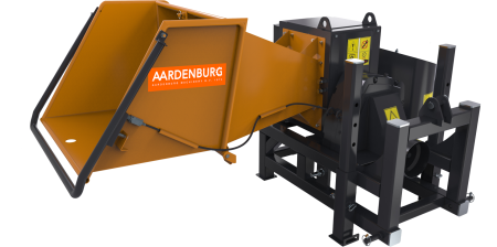 Prelucrare biomasa - Tocător de lemn Brensel M, PTO 50 CP, cu suport sac colector