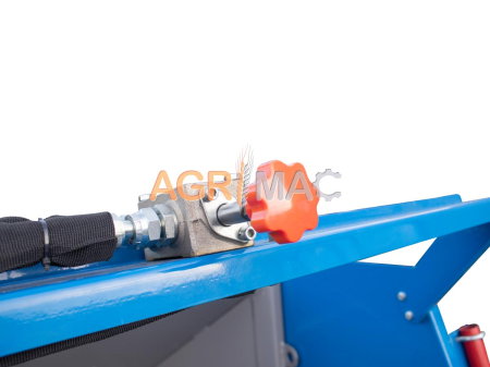 Tocător de crengi Graecus KT26R, PTO 70–120 CP, diametru 260 mm [17]