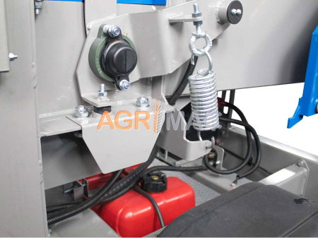 Tocător de crengi KBT15H, motor Loncin 27 CP, hidraulic, 150 mm [24]