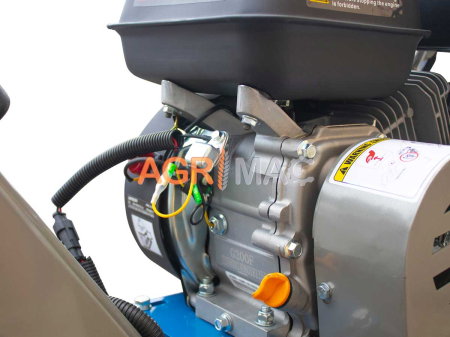 Tocător de crengi KB10, motor Loncin 6.5 CP, diametru 100 mm [15]