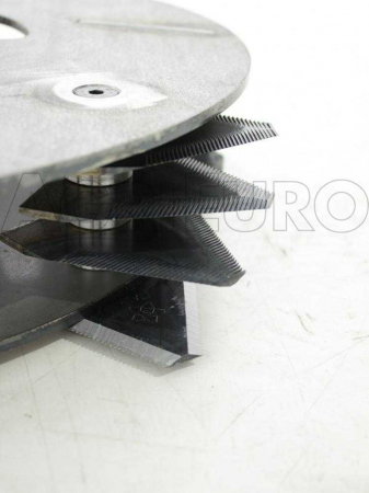 Performanță Profesională în Tocarea Lemnului | TRITONE BIG HONDA GX390 | Acum pe Uneltisimo.ro [6]