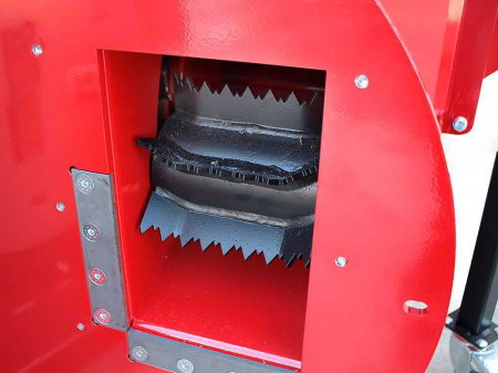 Tocator de crengi si resturi vegetale pe benzina, Ceccato Olindo TRICSMON690 [7]