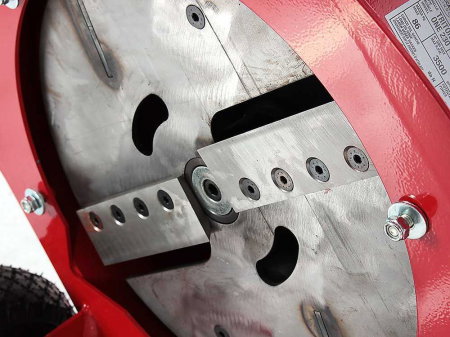 Descoperă Eficiența | Tocător Lemn TRITONE ONE HONDA GX200 | Disponibil acum! [3]