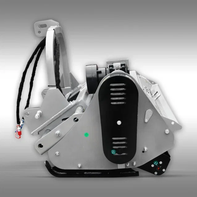 Tocator de resturi vegetale, cu deplasare laterala hidraulica, Jansen EFGCH-135 [4]