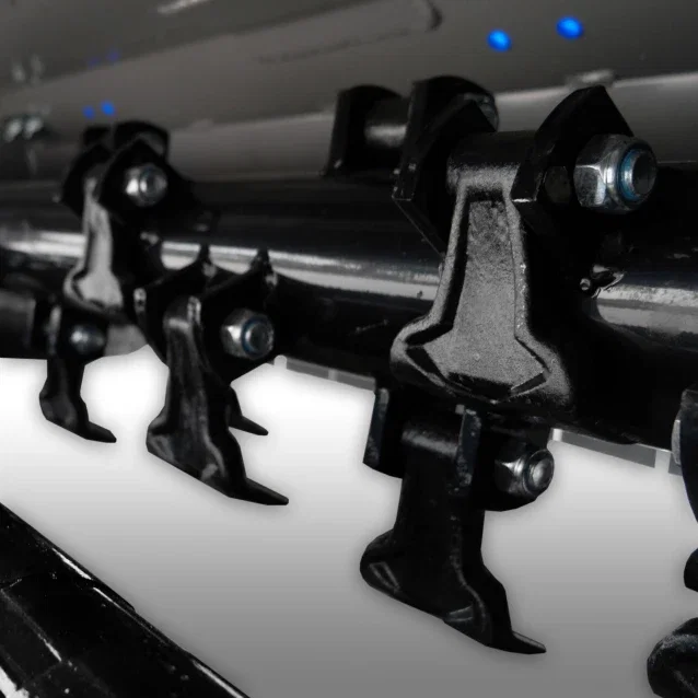 Tocator de resturi vegetale, cu deplasare laterala hidraulica, Jansen EFGCH-135 [6]