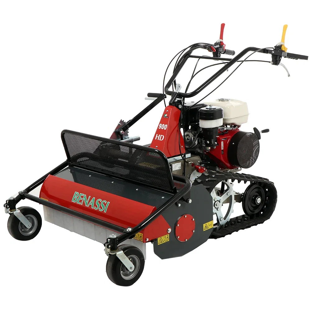 Tocatoare de vegetatie - meccanica-benassi-tr900-idro-tracked-mulcher-90cm-hydrostatic-44-y-blades.jpg