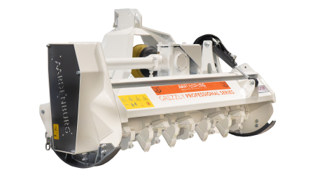 Cosire si tocare vegetatie - Tocător forestier Delta M Grizzly, cardan tractor 50 CP, diametru 15 cm