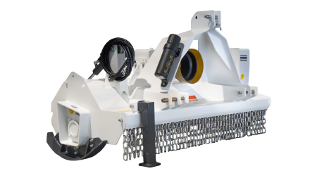 Tocător forestier Delta M Grizzly, cardan tractor 40 CP, diametru 15 cm [1]