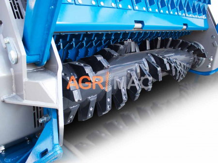 Tocător de Vegetație Heavy-Duty Thoon SHARK 230 [11]