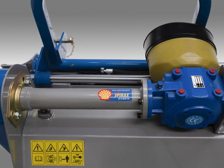 Tocator de vegetatie pentru tractor, 125 cm, conectare cardan PTO, deplasare laterala hidraulica, Graecus MKP125 [12]