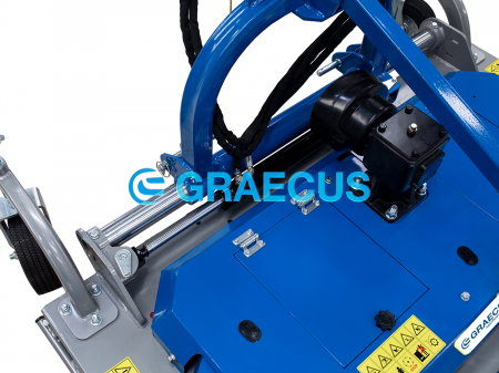 Tocător de Vegetație DTS170-h cu Deplasare Hidraulică [18]