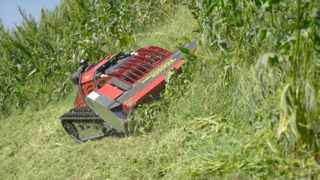 meccanica-benassi-ninja-remote-control-mulcher-110cm-vanguard-23hp-tracked.jpg [1]