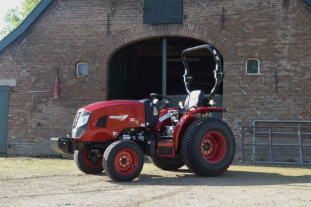 Shibaura SB50h – Tractor compact 48 CP cu roți agricole, PTO 540/540Eco, hidrostatic, ridicare 1500 kg [1]