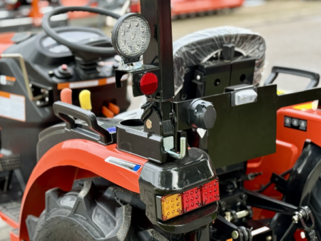 Tractor compact Hinomoto HM3020 – 20 CP, 4x4, PTO 540/1000 rpm, motor 3 cilindri diesel [10]