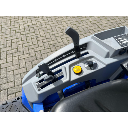 Tractor compact Iseki TM4270, 25.5 CP, 4x4 [8]