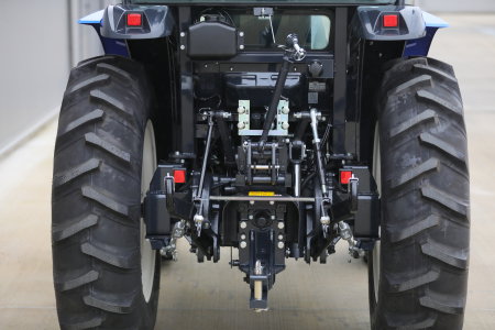 Tractor profesional ISEKI TG6557 PS, 55 CP, cabină, 4x4 [6]