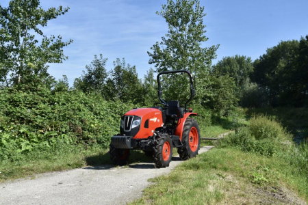 Shibaura SB36h – Tractor compact 35 CP, transmisie HST 3 trepte, PTO 540/750, ridicare 1500 kg, direcție asistată [5]