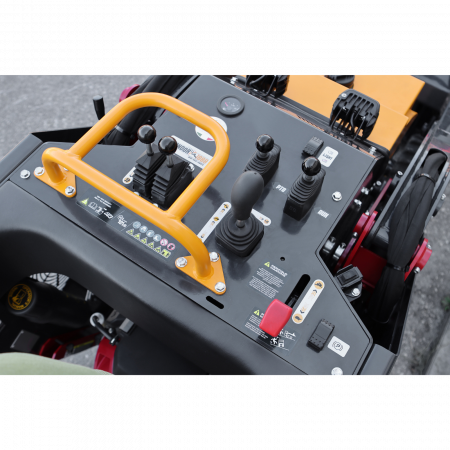 Minidumper Colmac Condor 1000 – motor Honda GX630, transmisie hidrostatică [2]