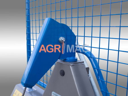 Troliu forestier VAROULKO 43, 4300 kg, cablu 50 m, PTO [8]