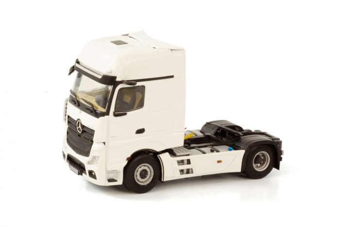 Macheta cap tractor Mercedes Actros Gigaspace MP5 4x2, scara 1:50 [1]