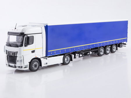 Machete camioane - Macheta cap tractor Kamaz 54901 cu semiremorca cu prelata, scara 1:43