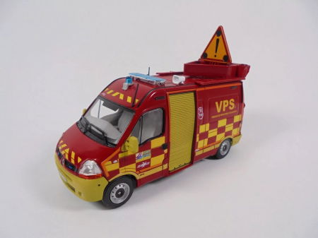 Machete autoturisme - Macheta masina pompieri Renault Master Van, scara 1:43