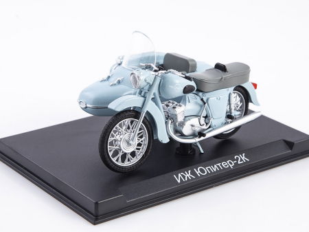 Machete motociclete - Macheta motocicleta ruseasca cu atas IJ-Jupiter 2K, scara 1:24