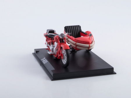 Macheta motocicleta ruseasca de pompieri L-600, scara 1:24