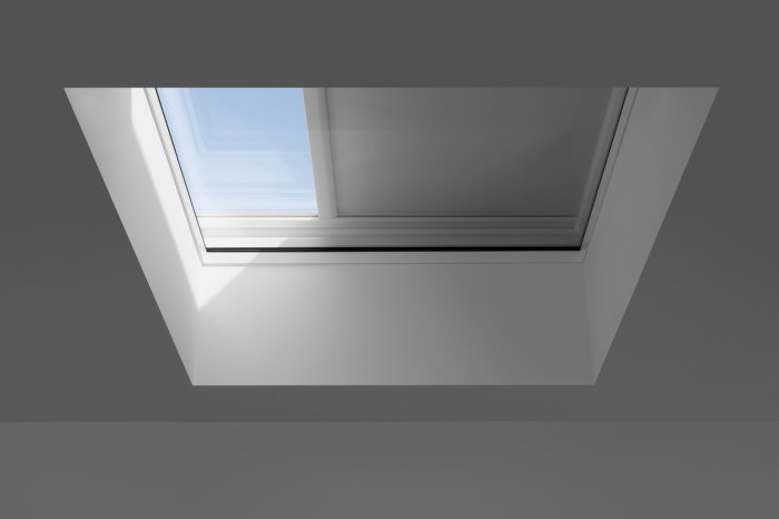 rulou-opac-blackout-solar-velux-terasa-sine-aluminiu.jpg [1]