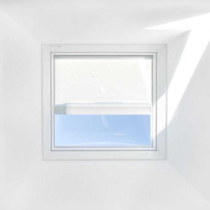 rulou-parasolar-acționare-solara-generatie-noua-velux-terasa.jpg [5]